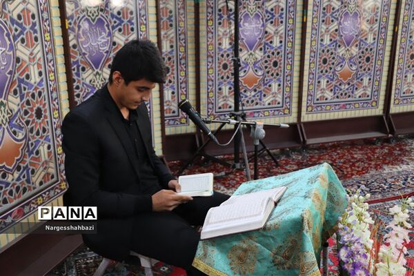 دیدار صمیمی امام جمعه شهرقدس با یاوران قرآن