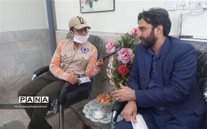 خبرنگاران دانش آموز باید با قلمشان خلاقیت را خلق کنند