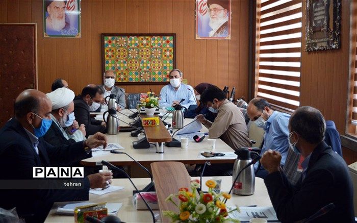 برگزاری جلسه مدیران دبیرستان های پسرانه متوسطه دوره دوم در منطقه ۲