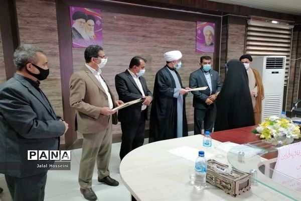 تجلیل از فعالان و طلایه داران منطقه دلوار