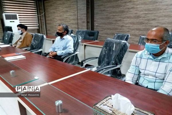 تجلیل از فعالان و طلایه داران منطقه دلوار