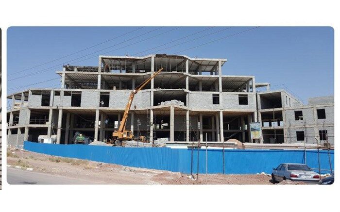 روند احداث ساختمان مرکزی شهرداری پرند به نیمه های راه رسید