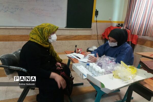اردوی جهادی ویزیت رایگان خانواده ها و دانش آموزان شهرستان اسلامشهر