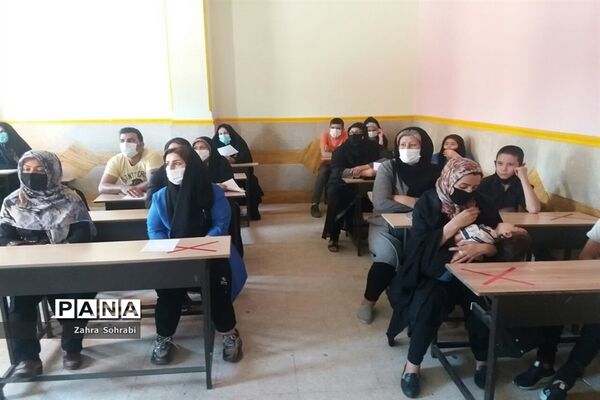 اردوی جهادی ویزیت رایگان خانواده ها و دانش آموزان شهرستان اسلامشهر