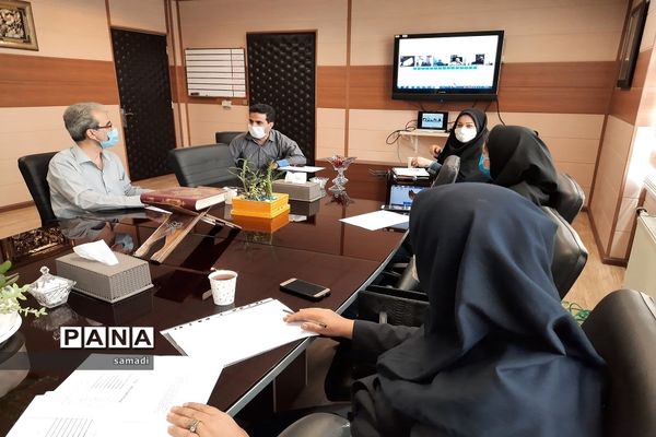 جلسه  ویدئو کنفرانس  مشاوران پایگاه‌های انتخاب رشته داوطلبان کنکور منطقه 13