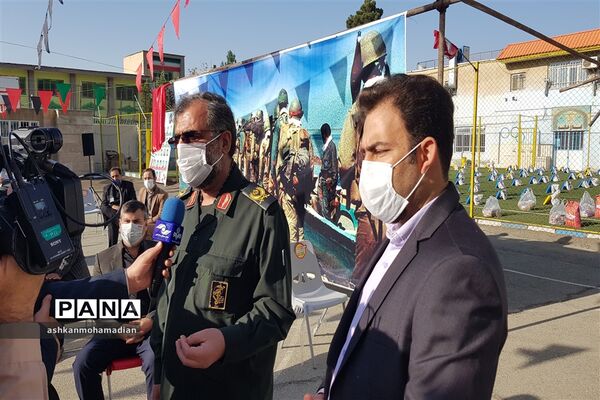 زنگ ایثار به مناسبت هفته دفاع مقدس در آموزشگاه شاهد شهید نعمتی ها