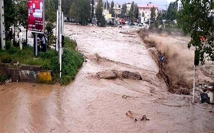 سیل تالش، آب، برق و گاز را قطع کرده است