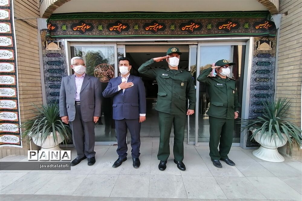 صبحگاه مشترک حوزه بسیج دانش‌آموزی و فرهنگیان ناحیه دو شهر ری