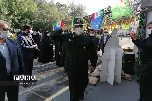 صبحگاه مشترک حوزه بسیج دانش‌آموزی و فرهنگیان ناحیه دو شهر ری