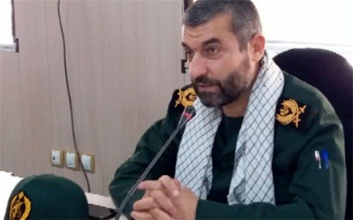 شهدا قهرمانان و اسطوره های واقعی و بهترین الگو برای دانش آموزان هستند