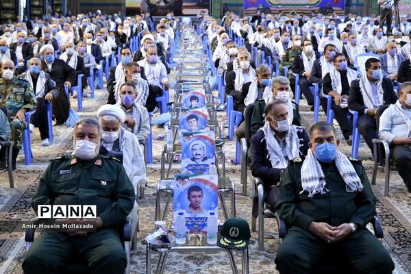 مراسم تجلیل از پیشکسوتان دفاع مقدس در آذربایجان غربی