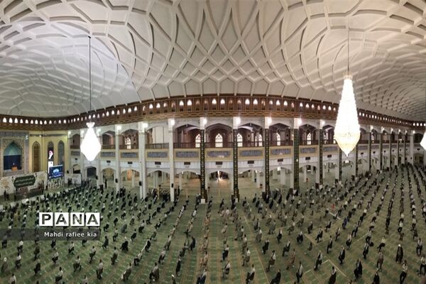 آیین تجلیل و تکریم سراسری یک میلیون پیشکسوت دفاع مقدس و مقاومت  در تبریز