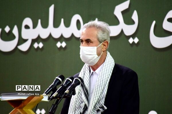 آیین تجلیل و تکریم سراسری یک میلیون پیشکسوت دفاع مقدس و مقاومت  در تبریز