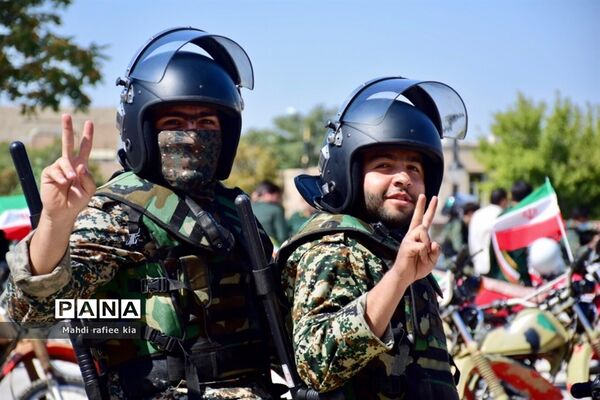آیین تجلیل و تکریم سراسری یک میلیون پیشکسوت دفاع مقدس و مقاومت  در تبریز