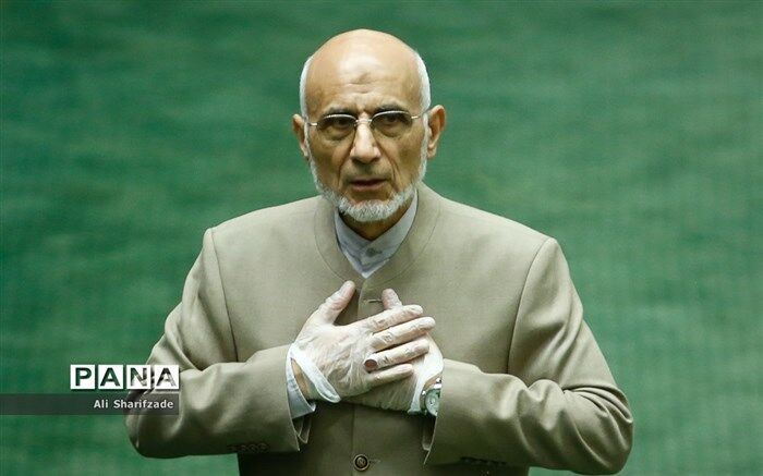 میرسلیم  در نامه‌ای به رئیسی: روند ساخت‌و‌سازها در تهران را اصلاح کنید