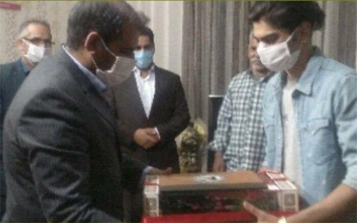 دانش آموز زاهدانی رتبه 3 سهمیه شاهد در رشته تجربی را به خود اختصاص داد