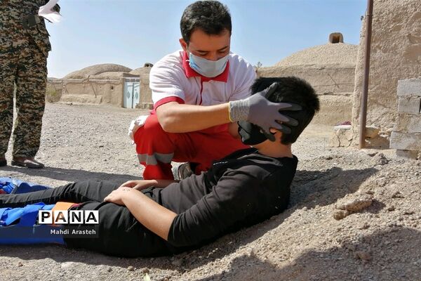 چهارمین روز از هفته دفاع مقدس در روستای فدشک شهرستان خوسف استان خراسان جنوبی