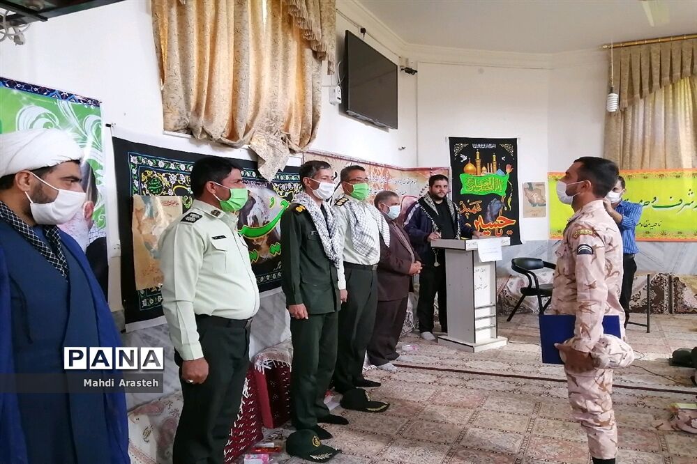 تجلیل از سربازان نمونه ناحیه مقاومت بسیج سپاه و فرماندهی انتظامی شهرستان خوسف