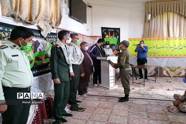 تجلیل از سربازان نمونه ناحیه مقاومت بسیج سپاه و فرماندهی انتظامی شهرستان خوسف