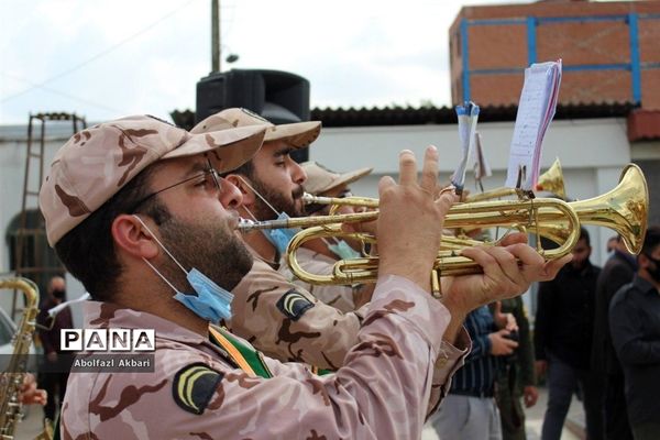 غبارروبی گلزار شهدای شهرستان ساری