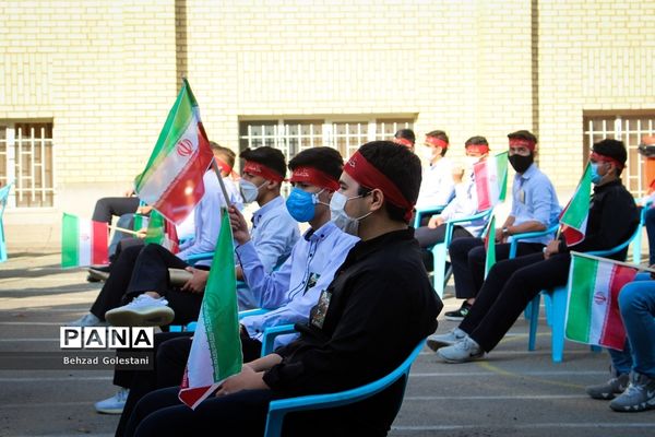 آیین نمادین زنگ  مقاومت ایثار و پیروزی در ارومیه