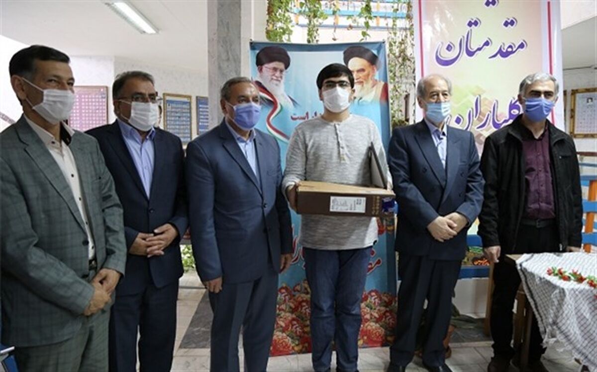 تجلیل مدیرکل آموزش و پرورش اردبیل از رتبه اول کنکور سراسری