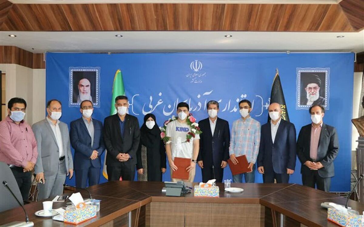 تقدیر استاندار آذربایجان غربی از رتبه نخست و پنجم کنکور سراسری