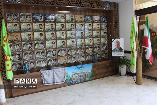 تبلیغات محیطی  سازمان‌ها و اداره های بوشهر به‌مناسبت پاسداشت هفته دفاع مقدس