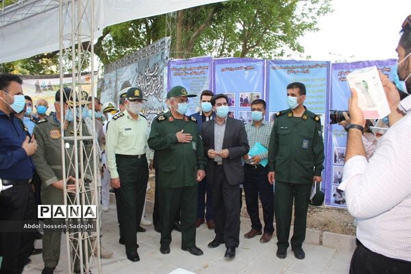 افتتاح نمایشگاه دستاوردهای دفاع مقدس  و مقاومت در بوشهر