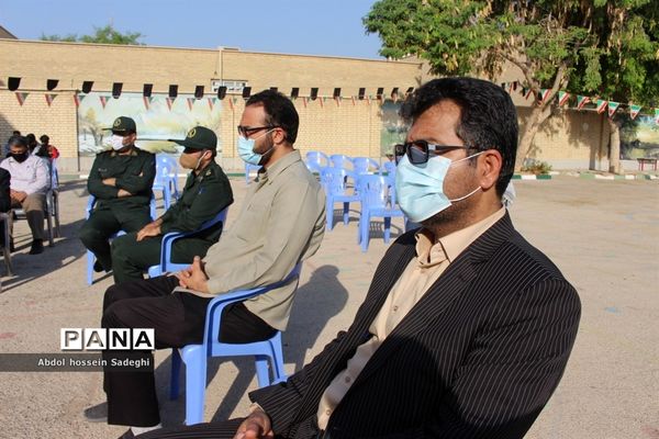 نواختن زنگ ایثار و مقاومت در بوشهر