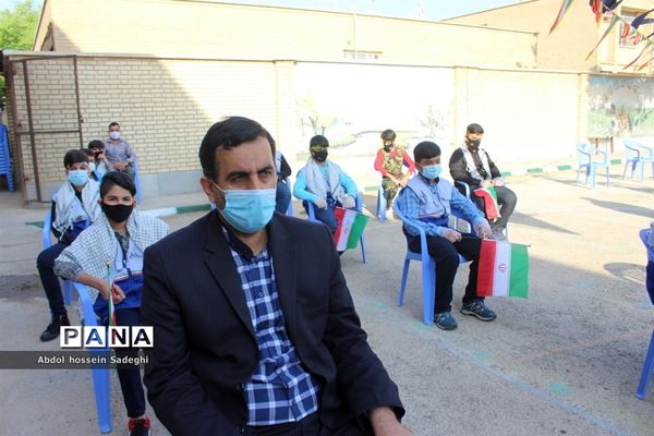 نواختن زنگ ایثار و مقاومت در بوشهر