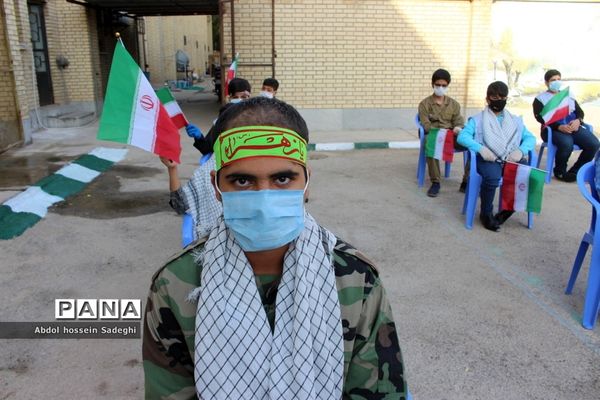 نواختن زنگ ایثار و مقاومت در بوشهر