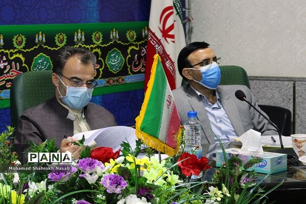 نشست شورای معاونان اداره‌کل آموزش و پرورش خوزستان