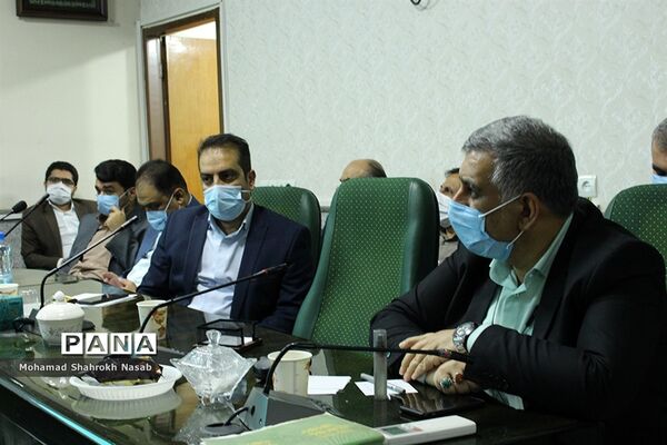 نشست شورای معاونان اداره‌کل آموزش و پرورش خوزستان