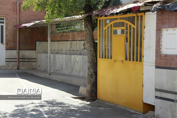 مدرسه، سکوت و آموزش مجازی