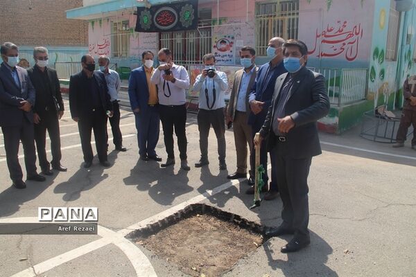 آیین کلنگ زنی و احداث مدرسه 12 کلاسه پسرانه  یوسف صدیق در خاورشهر