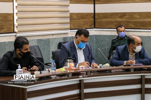 نشست صمیمی فرمانده قرارگاه حمزه سیدالشهدا(ع) با اصحاب رسانه