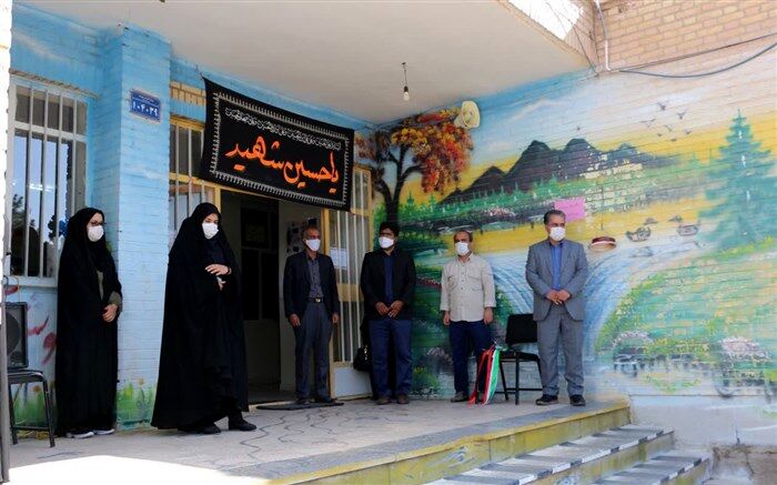 زنگ  چهلمین سالگرد فاع مقدس در کوهپایه طنین انداز شد