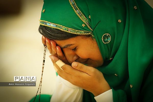 نمایش سرو مجنون در جزیره کیش