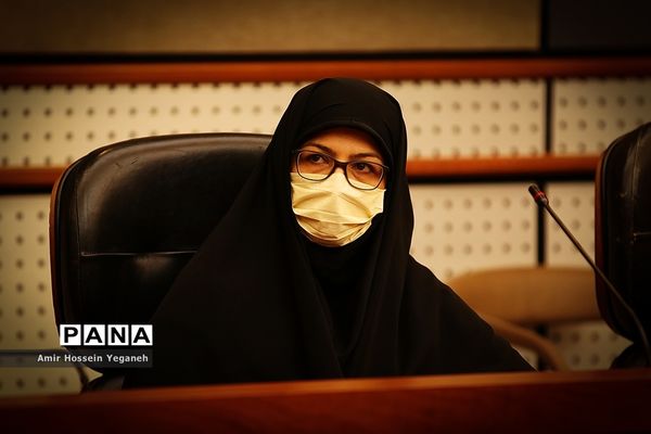 همایش نقش زنان در دفاع مقدس