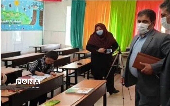 بازدید رئیس اداره تکنولوژی گروه های آموزشی ابتدایی شهرتهران از مدارس منطقه3