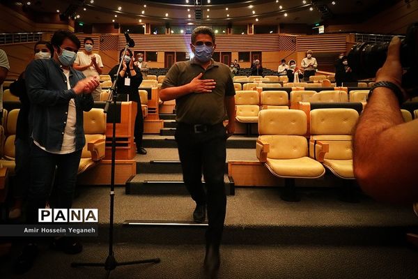 شب فیلم دفاع مقدس در جزیره کیش