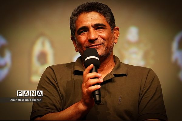 شب فیلم دفاع مقدس در جزیره کیش