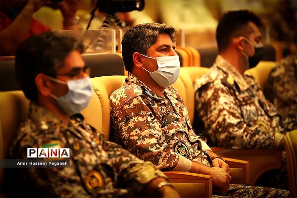 گرامیداشت شکست حصر آبادان درجزیره کیش
