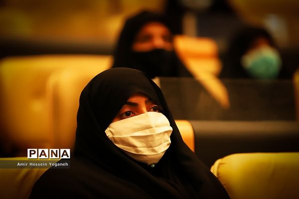 گرامیداشت شکست حصر آبادان درجزیره کیش