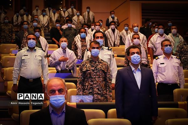 گرامیداشت شکست حصر آبادان درجزیره کیش