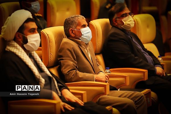 گرامیداشت شکست حصر آبادان درجزیره کیش