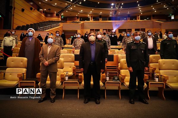 گرامیداشت شکست حصر آبادان درجزیره کیش