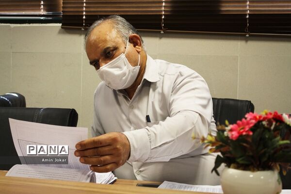 گردهمایی استانی مسئولان سازمان دانش‌آموزی فارس به صورت ویدئو کنفرانس