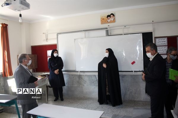 بازدید دبیرکل شورای عالی آموزش و پرورش از مدارس شهر زنجان
